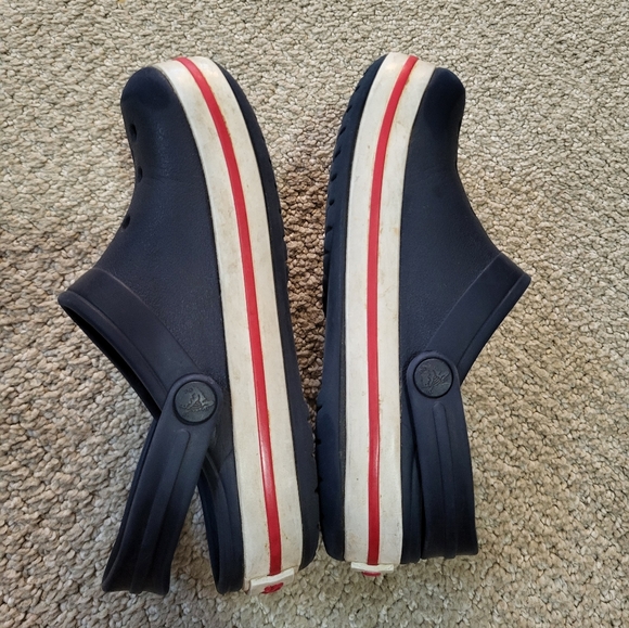 Crocs - Size 10 - Picture 5 of 5
